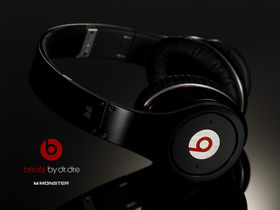 Dr Dre drops his Beats headphones